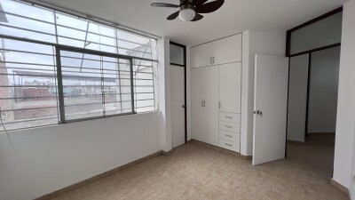 DEPARTAMENTO En Urb. Los Cedros