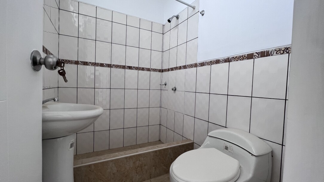 DEPARTAMENTO En Urb. Los Cedros-8