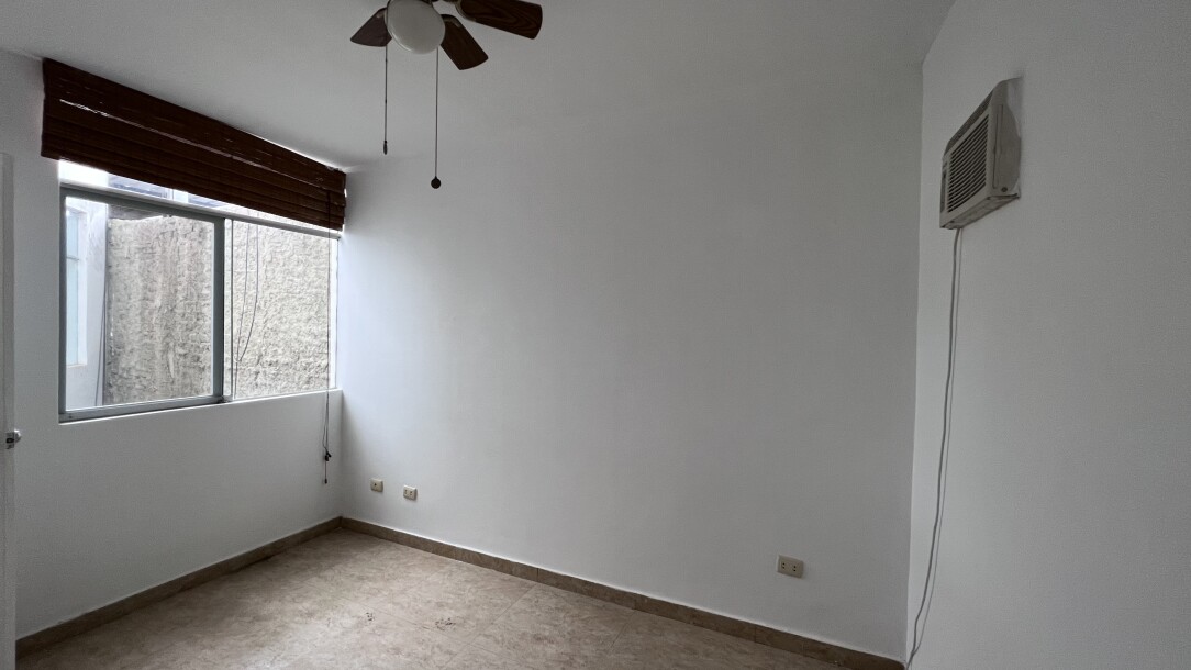 DEPARTAMENTO En Urb. Los Cedros-6