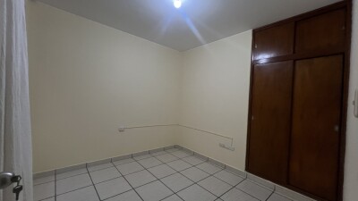 DEPARTAMENTO En Urb.Los Geranios