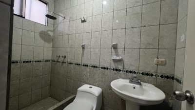 DEPARTAMENTO En Urb.Los Geranios