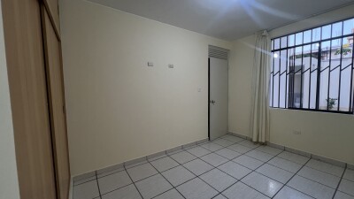 DEPARTAMENTO En Urb.Los Geranios