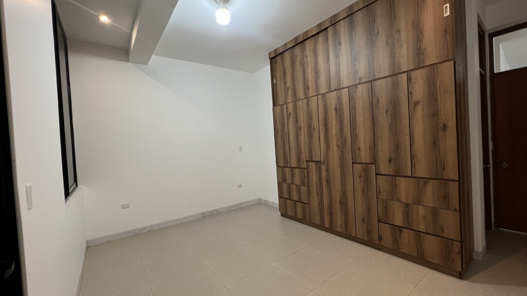 DEPARTAMENTO DE ESTRENO En Urb. Miraflores Country Club I-10