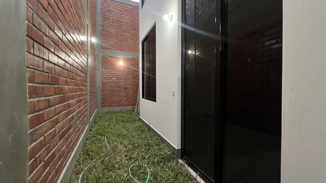 DEPARTAMENTO DE ESTRENO En Urb. Miraflores Country Club I-9