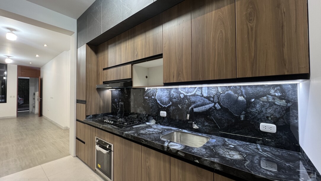 DEPARTAMENTO DE ESTRENO En Urb. Miraflores Country Club I-6