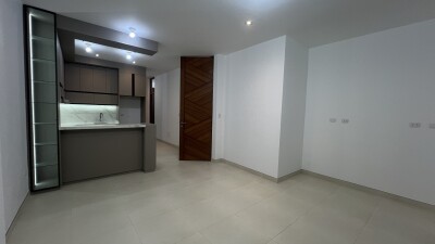 DEPARTAMENTO DE ESTRENO En Urb. Miraflores Country Club