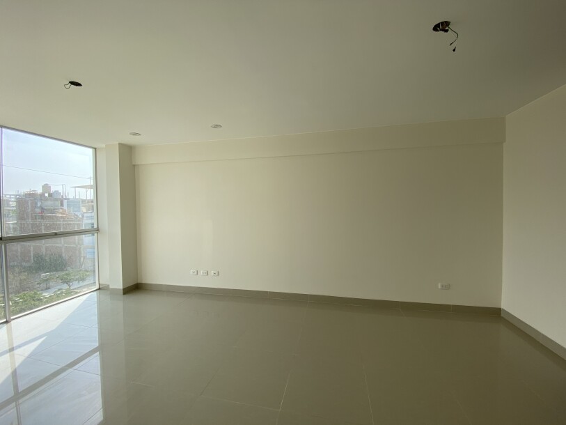 DEPARTAMENTO DE ESTRENO En Urb. Miraflores Country Club I-1