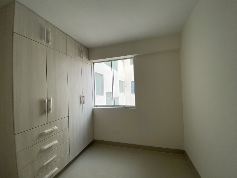 DEPARTAMENTO DE ESTRENO En Urb. Miraflores Country Club I-12