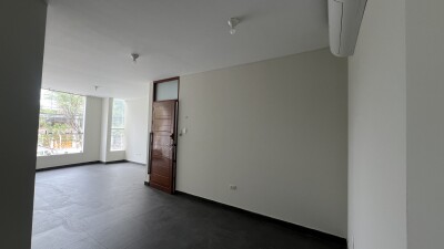 DEPARTAMENTO En Urb. Santa Maria del Pinar