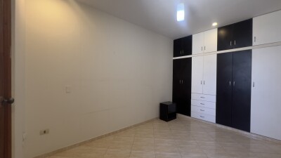 DEPARTAMENTO En Urb. Santa Maria del Pinar