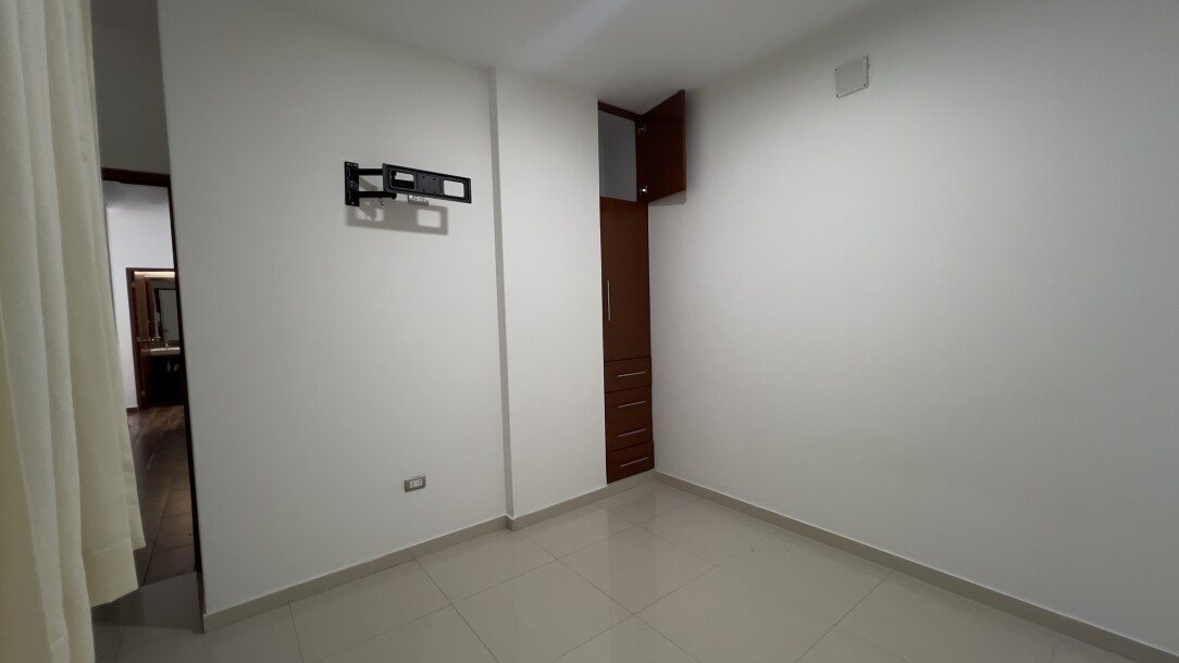 DEPARTAMENTO En Urb. Santa Maria del Pinar-9