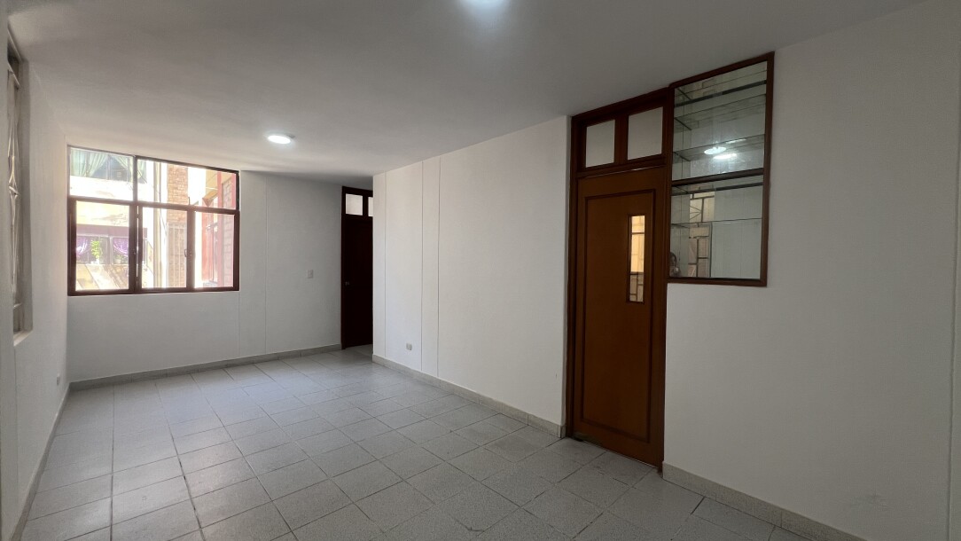 DEPARTAMENTO En Urb. Los Tallanes-1