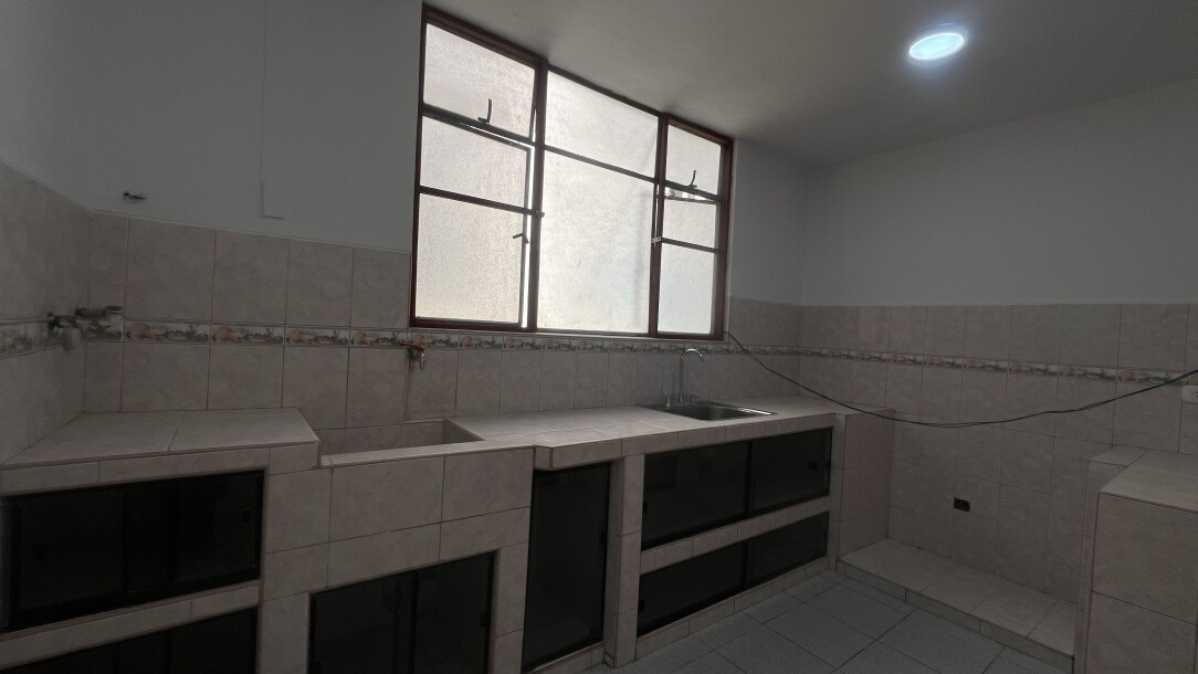 DEPARTAMENTO En Urb. Los Tallanes-3