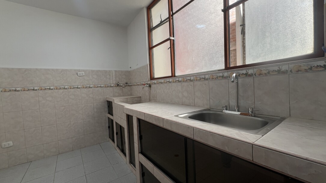 DEPARTAMENTO En Urb. Los Tallanes-5