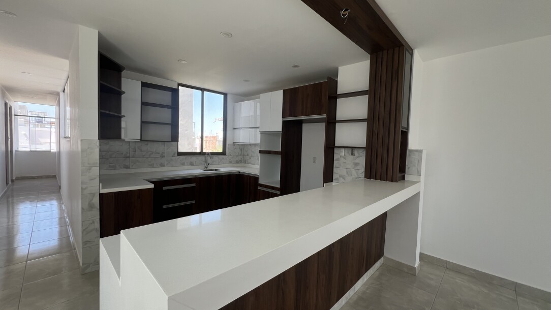 DEPARTAMENTO En Urb. Miraflores Country Club I-6