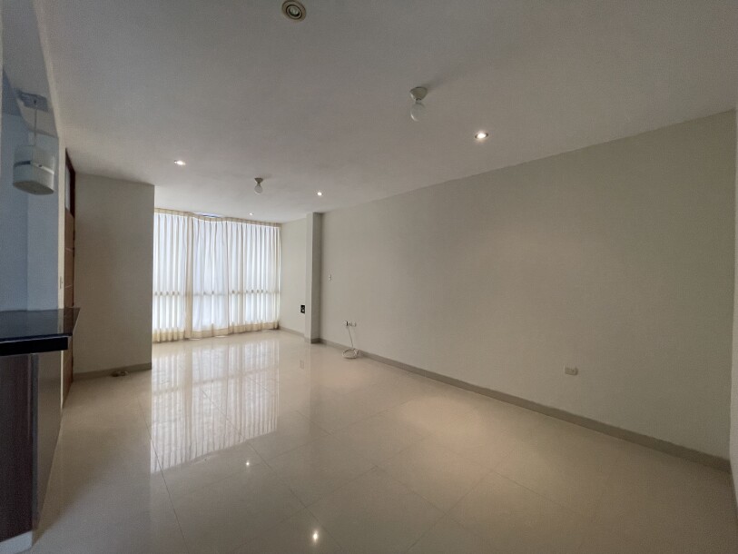 DEPARTAMENTO En Urb. Santa María del Pinar-3
