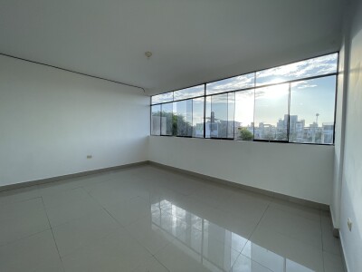 DEPARTAMENTO En Miraflores Country Club 1