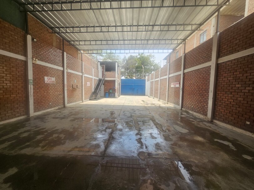 TERRENO DE 260m2 En Av. Grau de Castilla-2